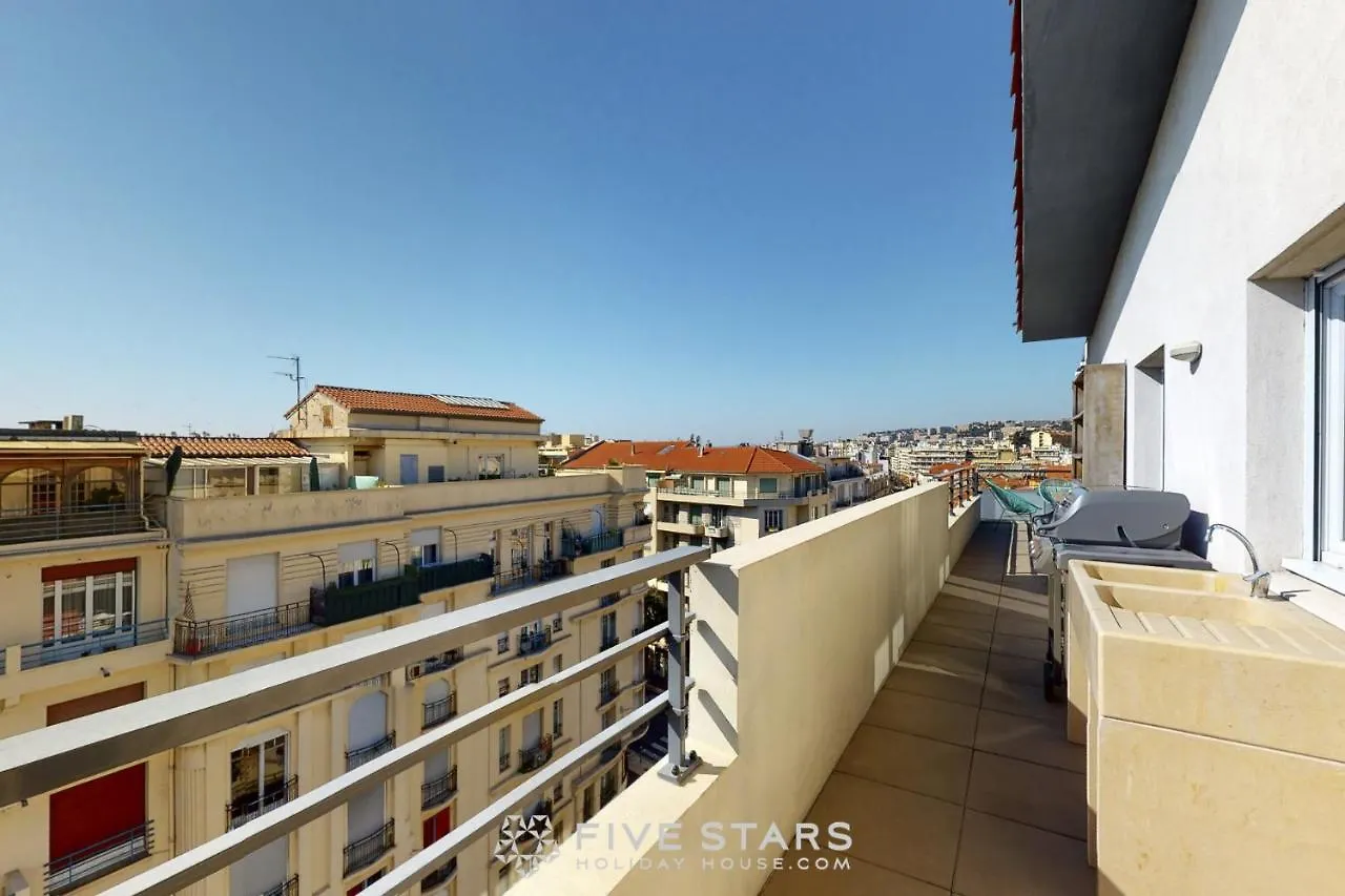 Luxury Beach Five Stars Holiday House Nizza